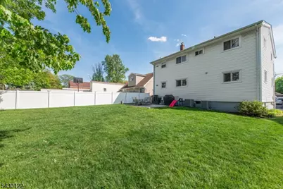 206 Centre St, Nutley, NJ 07110 - Photo 19