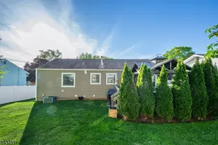 540 Herrick Dr, Rockaway Township, NJ 07801 - Photo 9