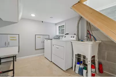 49 Blaine St, Millburn, NJ 07041 - Photo 25