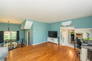 8 Maple Ave, East Hanover Township, NJ 07936 - Photo 5