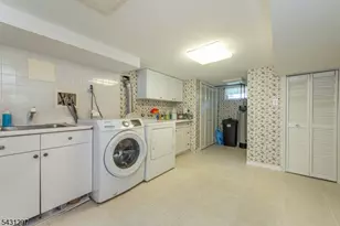 8 Maple Ave, East Hanover Township, NJ 07936 - Photo 23