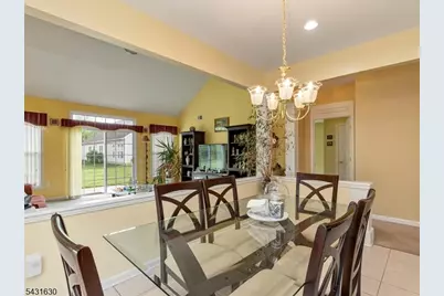 515 Crossfields Ln, Franklin Township, NJ 08873 - Photo 11