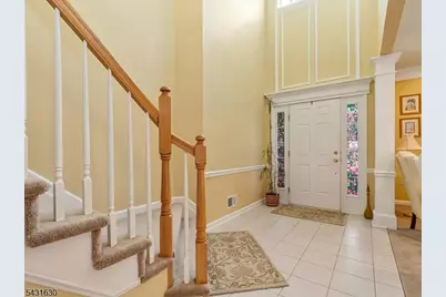 515 Crossfields Ln, Franklin Township, NJ 08873 - Photo 3