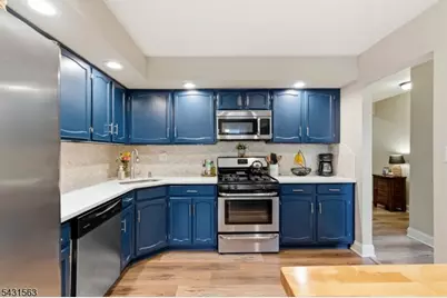 40 Lexington Ln #D, West Milford, NJ 07480 - Photo 13