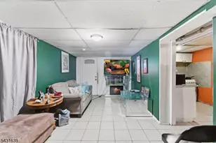 215 - 217 E 16th St, Paterson, NJ 07524 - Photo 31