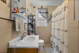 171 Burgess Pl, Passaic, NJ 07055 - Photo 23