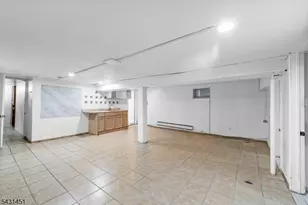 171 Burgess Pl, Passaic, NJ 07055 - Photo 29