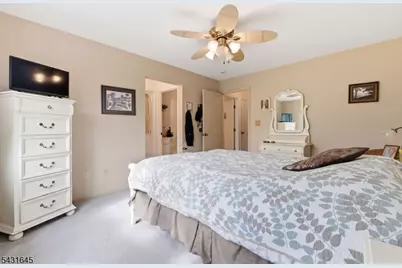 16 Pale Star Ct, Hardyston Township, NJ 07419 - Photo 19