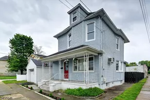 40 Grove St, Elmwood Park, NJ 07407 - Photo 5