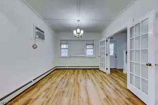 40 Grove St, Elmwood Park, NJ 07407 - Photo 11