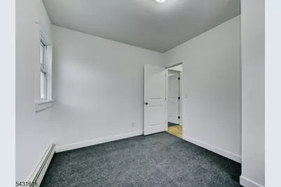 40 Grove St, Elmwood Park, NJ 07407 - Photo 43