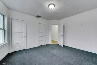 40 Grove St, Elmwood Park, NJ 07407 - Photo 37