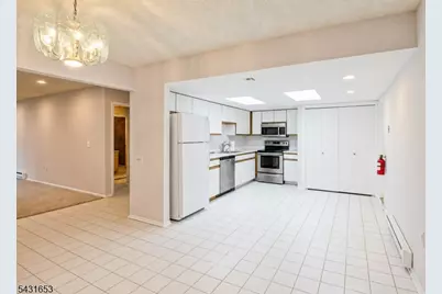 332B Quinton Dr, Monroe Township, NJ 08831 - Photo 11