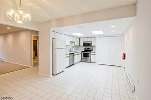 332B Quinton Dr, Monroe Township, NJ 08831 - Photo 11