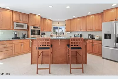 25 Carsdale Ct, Montgomery Township, NJ 08502 - Photo 31
