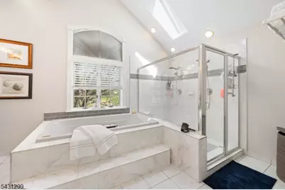 25 Carsdale Ct, Montgomery Township, NJ 08502 - Photo 5
