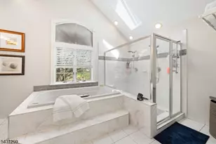 25 Carsdale Ct, Montgomery Township, NJ 08502 - Photo 5