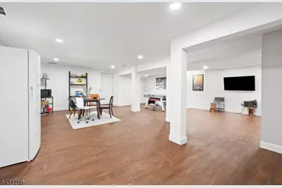 25 Carsdale Ct, Montgomery Township, NJ 08502 - Photo 11