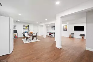 25 Carsdale Ct, Montgomery Township, NJ 08502 - Photo 11