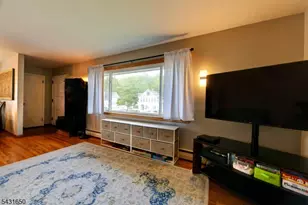 156 Little Falls Rd, Cedar Grove, NJ 07009 - Photo 5