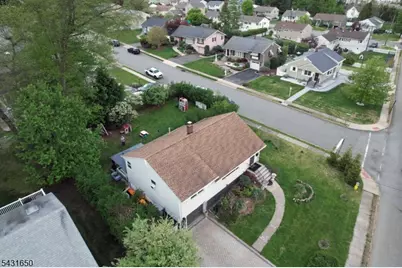 156 Little Falls Rd, Cedar Grove, NJ 07009 - Photo 23