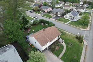 156 Little Falls Rd, Cedar Grove, NJ 07009 - Photo 23
