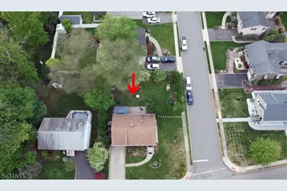 156 Little Falls Rd, Cedar Grove, NJ 07009 - Photo 27