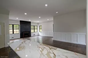 49 Northwood Rd, Hopatcong, NJ 07821 - Photo 9