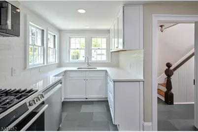 73 N Main St, Cranbury Township, NJ 08512 - Photo 7