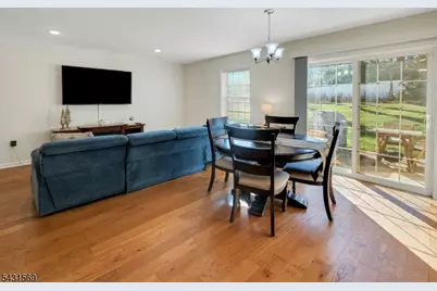 19 Gregg Ct, Newton, NJ 07860 - Photo 5
