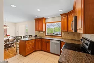 15 Lake Riconda Dr, Ringwood, NJ 07456 - Photo 11