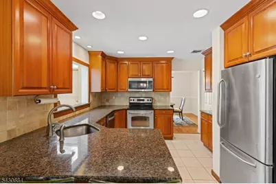 15 Lake Riconda Dr, Ringwood, NJ 07456 - Photo 9