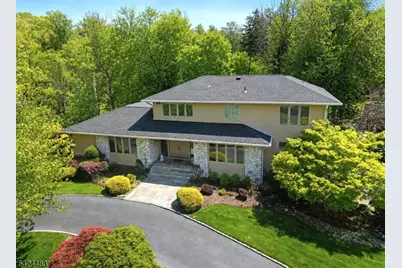 47 Cayuga Way, Millburn, NJ 07078 - Photo 1