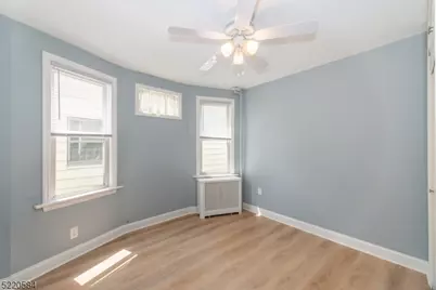 91 Walnut St, Bloomfield, NJ 07003 - Photo 9