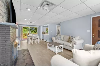23 Sterling St, Franklin, NJ 07416 - Photo 5