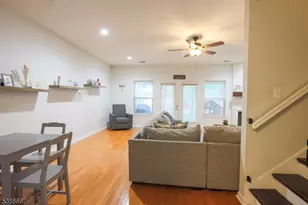 8409 Brittany Dr, Wayne Twp., NJ 07470 - Photo 13
