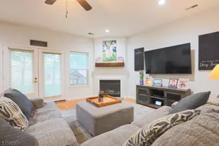 8409 Brittany Dr, Wayne Twp., NJ 07470 - Photo 15