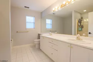 8409 Brittany Dr, Wayne Twp., NJ 07470 - Photo 31