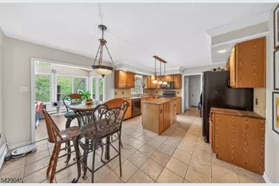 20 Willow Grove Ct, Ogdensburg, NJ 07439 - Photo 9