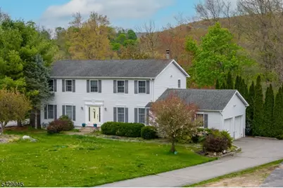20 Willow Grove Ct, Ogdensburg, NJ 07439 - Photo 1