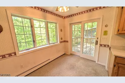 31 Cascade Way, Butler, NJ 07405 - Photo 9