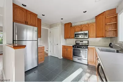 111 Deerfield Rd, Wayne, NJ 07470 - Photo 5