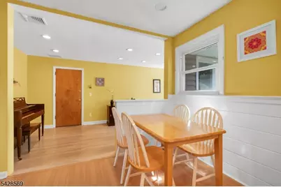 492 King George Rd, Bernards Township, NJ 07920 - Photo 7