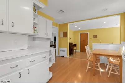 492 King George Rd, Bernards Township, NJ 07920 - Photo 5