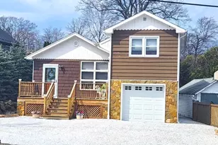 106 Maxim Dr, Hopatcong, NJ 07843 - Photo 3