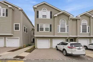 7 Witherspoon Ct, Morris Township, NJ 07960 - Photo 1