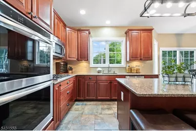 34 White Meadow Rd, Hillsborough Township, NJ 08844 - Photo 15