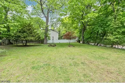 159 Park St, Montclair Twp., NJ 07042 - Photo 33