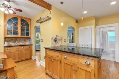 159 Park St, Montclair Twp., NJ 07042 - Photo 11