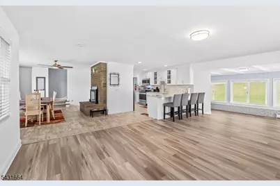 323 Main St, Ogdensburg, NJ 07439 - Photo 23
